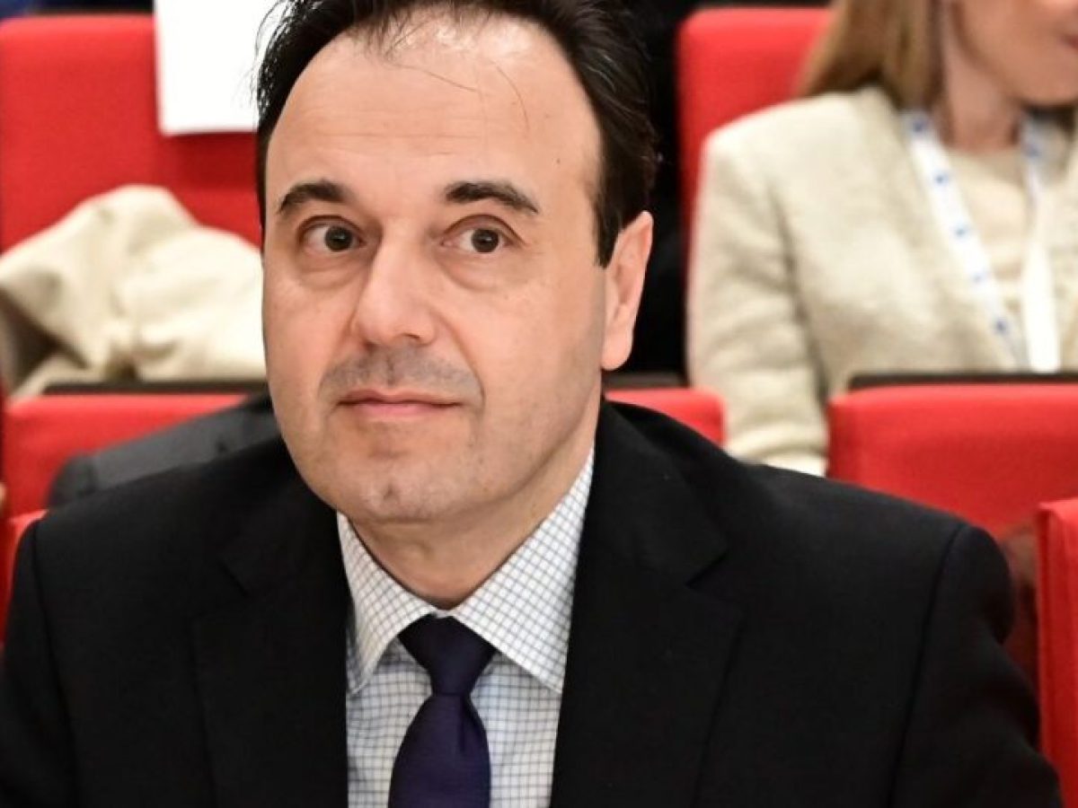 Δεν υπάρχει θέμα Παπαστεργίου στην κυβέρνηση, προς το παρόν…