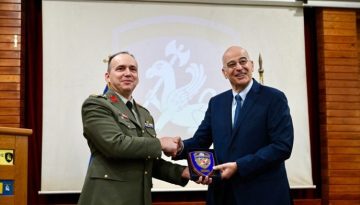 Δένδιας: Συνταγματική υποχρέωση η προστασία των συνόρων και των κυριαρχικών δικαιωμάτων της πατρίδας