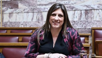 Διακομματική για τα Αγροτικά: Πρεμιέρα με επιθέσεις Ζωής κατά πάντων – Αποκάλεσε «εξαπτέρυγα» της ΝΔ τους Χνάρη και Κόκκα
