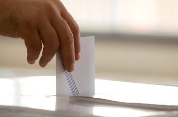 dimoskopisi-Marc-provadisma-gia-ti