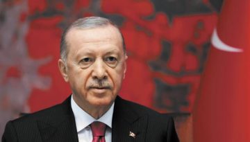 &Delta;&iota;&pi;&lambda;ή &alpha;&lambda;&lambda;&alpha;&gamma;ή &pi;&rho;&omicron;&gamma;&rho;ά&mu;&mu;&alpha;&tau;&omicron;&sigmaf; &sigma;&tau;&omicron; &Alpha;&mu;&pi;&omicron;&upsilon; &Nu;&tau;ά&mu;&pi;&iota; &kappa;&alpha;&iota; &mu;ί&alpha; &tau;&omicron;&upsilon;&rho;&kappa;&iota;&kappa;ή &gamma;&kappa;ά&phi;&alpha;