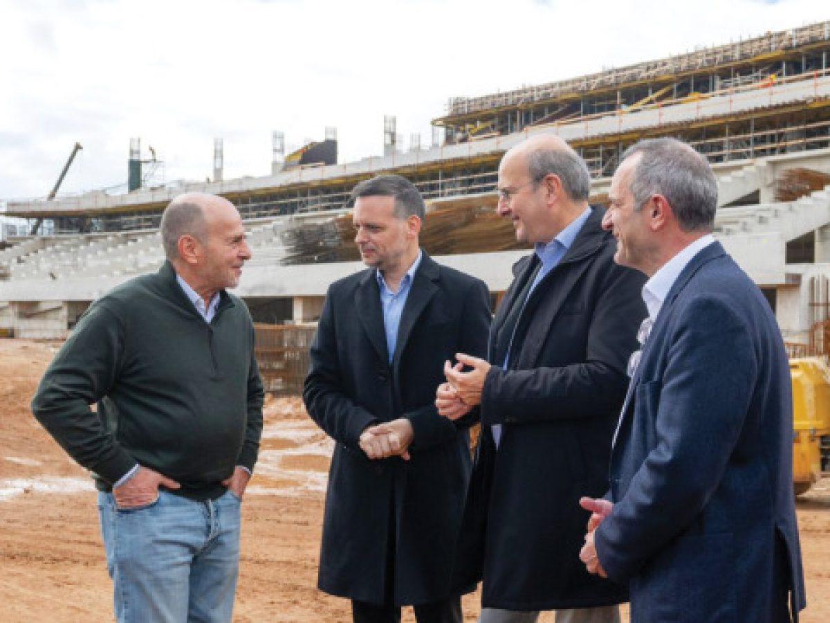 Χατζηδάκης: “Το Ελληνικό σε μικρογραφία θα θυμίζουν οι αναπλάσεις που θα γίνουν στον Ελαιώνα – Το δικαιού