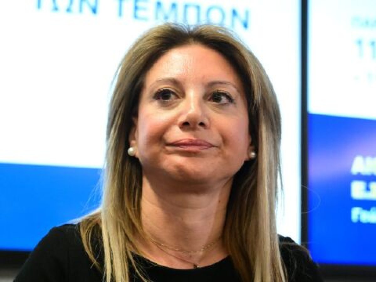 Δημοσκοπικό “φρένο” για Καρυστιανού: Το δίλημμα για το νέο κόμμα, το παρασκήνιο του “παγώματος&