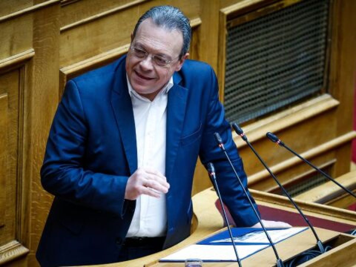 Η παρουσία Φάμελλου για… πίτα στον Πειραιά και οι ηχηρές απουσίες του “ασθενούς” ΣΥΡΙΖΑ