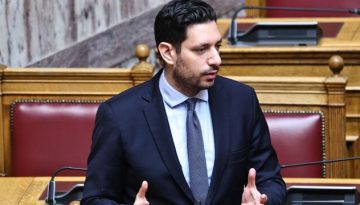 Κυρανάκης για επέτειο Τεμπών: “Δεν ξεχνάμε, θα δουλεύουμε νύχτα-μέρα για να μην συγκρουστούν ξανά τρένα σ