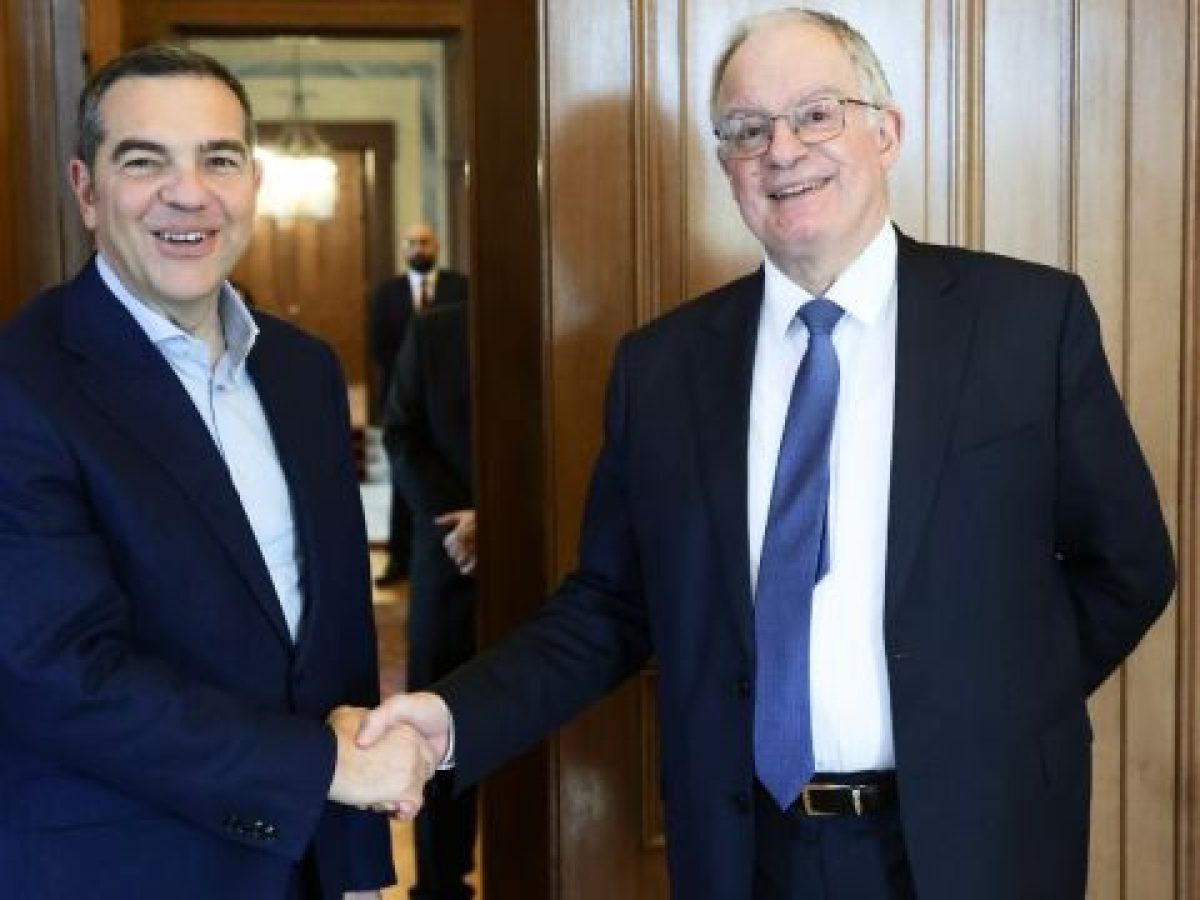Ο διάλογος του Τσίπρα με τον Τασούλα για τα τσίπουρα και τις νέες περιπέτειες με την ”Ιθάκη’&#