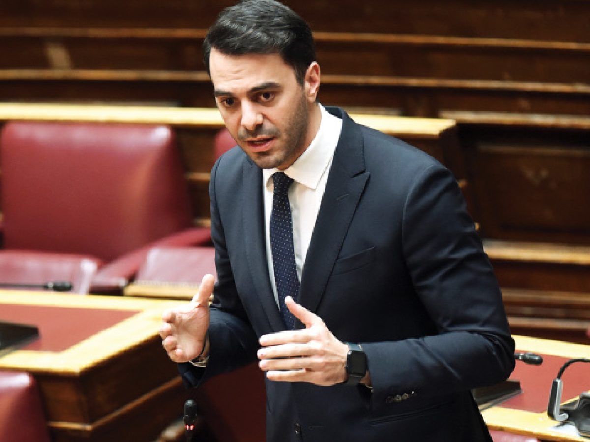 “Ο στόχος του ΠΑΣΟΚ είναι η πρώτη θέση, αλλά δεν είμαστε κοντά”: Τι είπε ο Χριστοδουλάκης στα Παραπο