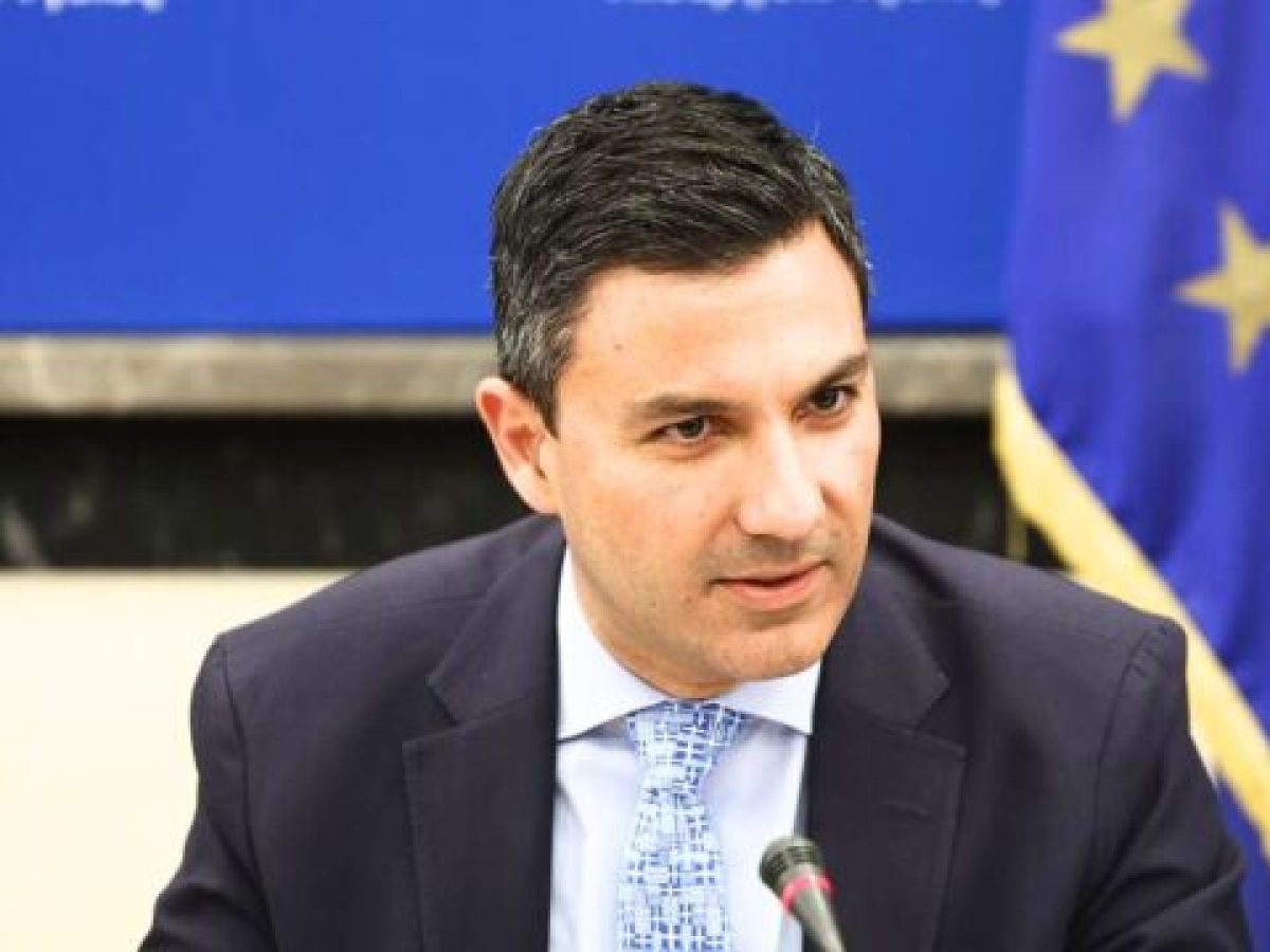 Πουλής για Πολάκη: “Κανείς δεν είναι υπεράνω του νόμου – Επιχείρησε να χειραγωγήσει δικαστές”