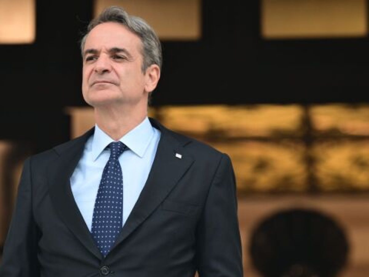 Συνεδριάζει το “μίνι υπουργικό” υπό τον Μητσοτάκη – Στο προσκήνιο η οικονομική στρατηγική πριν τη συ