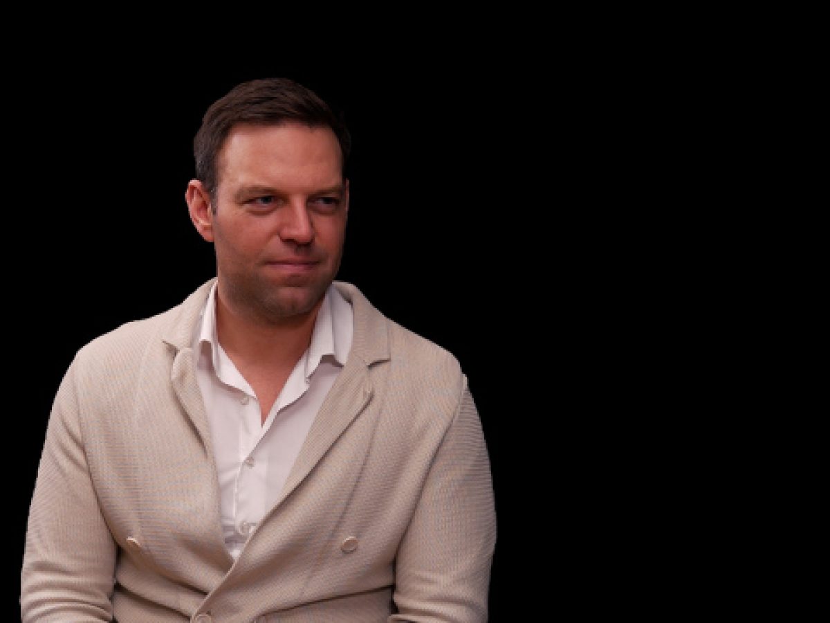 Στέφανος Κασσελάκης: “Έρχονται ανακοινώσεις, stay tuned!” – “Ο Αλέξης Τσίπρας μού είχε πει ότι