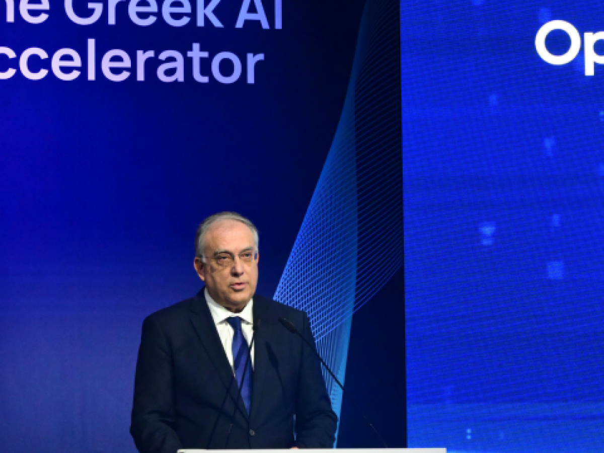 Θεοδωρικάκος: “Η Τεχνητή Νοημοσύνη συνιστά μια τεχνολογική επανάσταση”