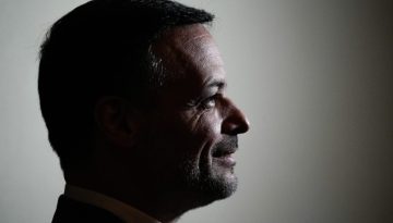 Δούκας: «Αυξημένοι έως και 32% οι λογαριασμοί νερού στους δήμους – Κυβέρνηση και ΕΥΔΑΠ, πίνουν εις υγείαν των κορόιδων»