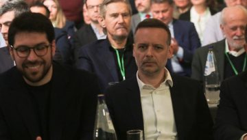 Δούκας στη ΚΟΕΣ: Το συνέδριο είναι η τελευταία μας ευκαιρία για επανεκκίνηση του ΠΑΣΟΚ – Δεν αμφισβητώ τον Ανδρουλάκη