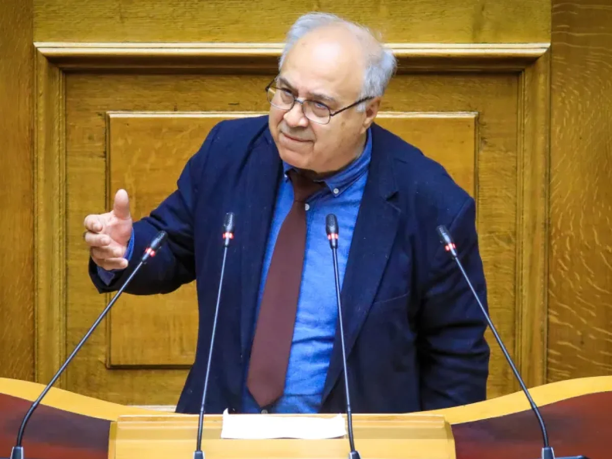 Εκτός Κοινοβουλευτικής Ομάδας ΠΑΣΟΚ ο Παναγιώτης Παρασκευαΐδης