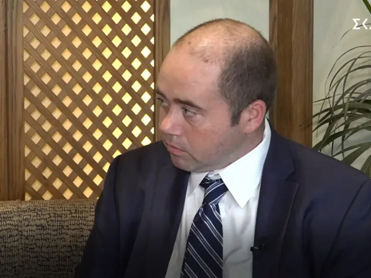 «Ελευσίνα» αντί «Πεκίνου» – Ο Μάθιου Μπόιλ (Breitbart) περιγράφει τη νέα αμερικανική “αντεπίθεση” απέναντι στην Κίνα