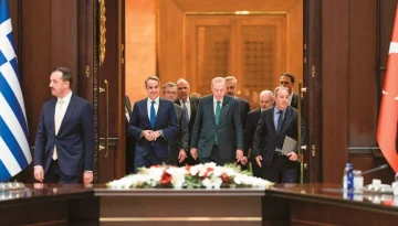 Ελλάδα – Τουρκία σε «ήρεμα νερά» μέχρι τις εκλογές, μετά τη συνάντηση Μητσοτάκη με Ερντογάν στην Άγκυρα