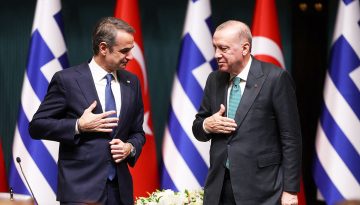Ελληνοτουρκικά: «Τσάι και συμπάθεια» στην Άγκυρα, ενώ οι ανταγωνισμοί καλά κρατούν