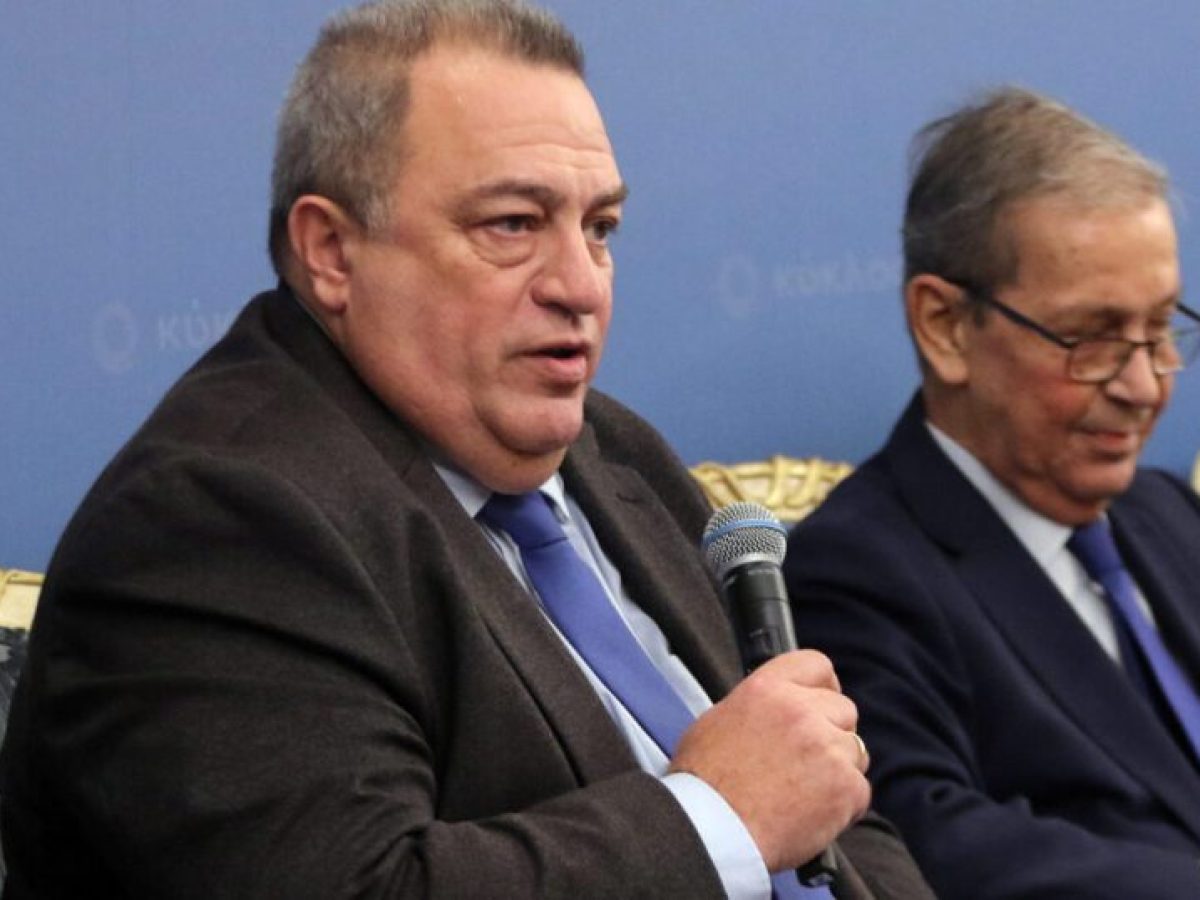 Έστειλε «περίεργα» μηνύματα ο Ευριπίδης Στυλιανίδης