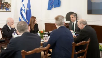 Εθνικό απολυτήριο: Στόχος να αρχίσει η εφαρμογή του από το σχολικό έτος 2027- 2028, δεν καταργούνται οι Πανελλαδικές