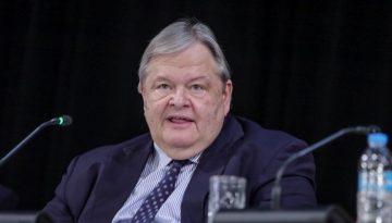 Ευ. Βενιζέλος για Συνταγματική Αναθεώρηση: «Η κοινωνία αξιώνει, και ορθά, να αλλάξει ριζικά το άρθρο 86»