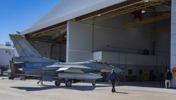 ΕΑΒ: Κυβέρνηση Μητσοτάκη εναντίον κυβέρνησης Μητσοτάκη