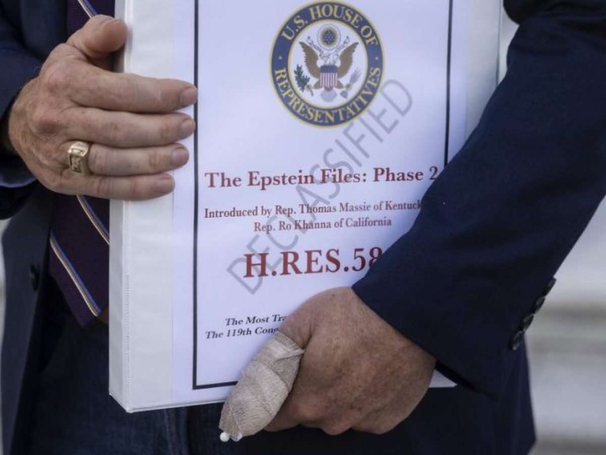 «Φάκελος Επστάιν»: Που είναι η κατολίσθηση, οέο;