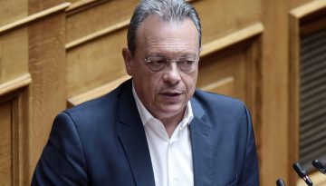 &Phi;ά&mu;&epsilon;&lambda;&lambda;&omicron;&sigmaf; &alpha;&pi;ό &tau;&eta; &Mu;&upsilon;&tau;&iota;&lambda;ή&nu;&eta;: &Tau;&alpha; &nu;&eta;&sigma;&iota;ά &pi;&lambda;&eta;&rho;ώ&nu;&omicron;&upsilon;&nu; &alpha;&kappa;&rho;&iota;&beta;ό &tau;ί&mu;&eta;&mu;&alpha; &epsilon;&xi;&alpha;&iota;&tau;ί&alpha;&sigmaf; &mu;&iota;&alpha;&sigmaf; &epsilon;&pi;&iota;&kappa;ί&nu;&delta;&upsilon;&nu;&eta;&sigmaf; &kappa;&alpha;&iota; &delta;&iota;&epsilon;&phi;&theta;&alpha;&rho;&mu;έ&nu;&eta;&sigmaf; &kappa;&upsilon;&beta;έ&rho;&nu;&eta;&sigma;&eta;&sigmaf;