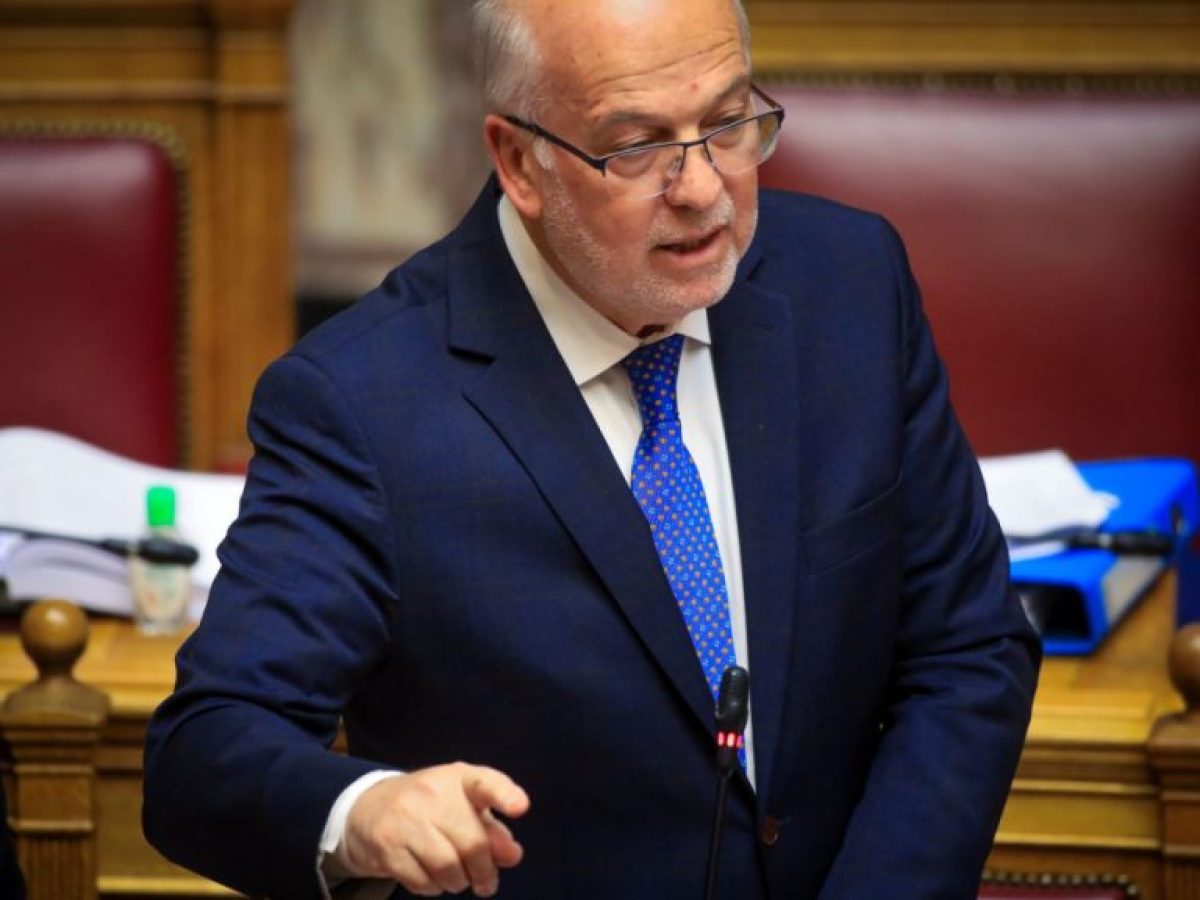 Φλωρίδης για Τέμπη: Yπάρχει νομικό πλαίσιο να γίνουν οι εξετάσεις των σορών στο εξωτερικό