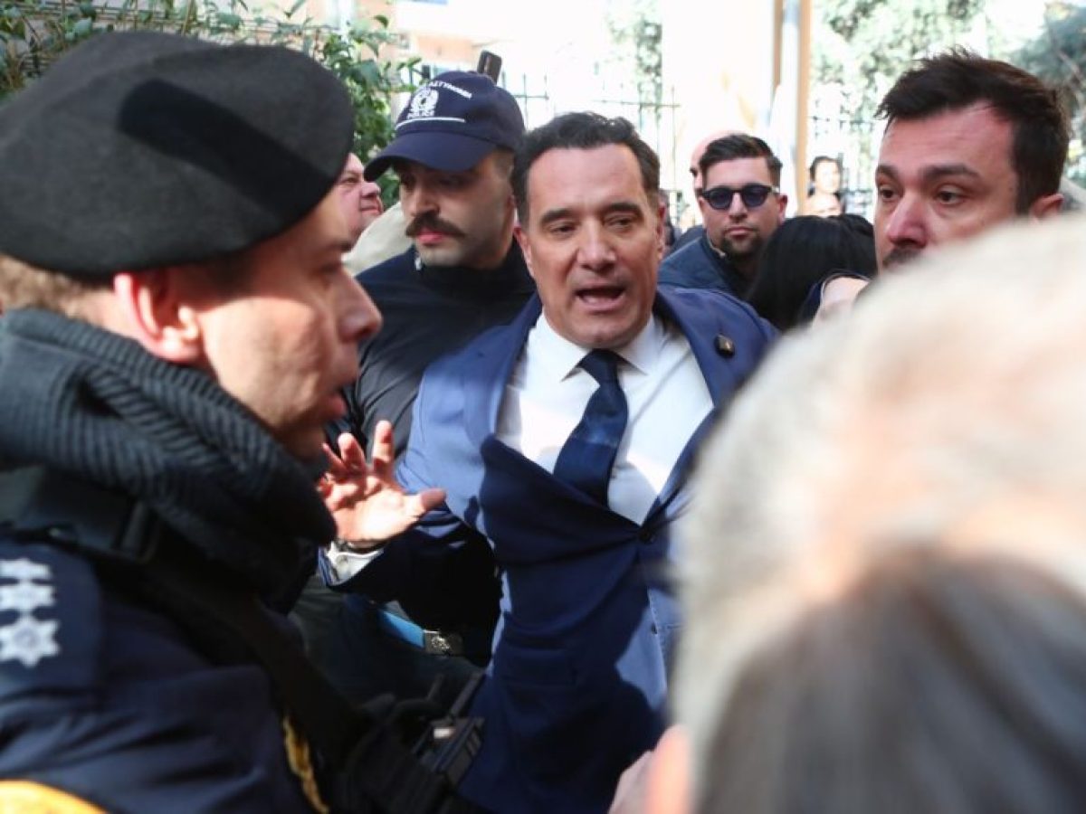 Γεωργιάδης για Νίκαια: «Τα νοσοκομεία δεν ανήκουν σε κόμματα – Πρώτη και τελευταία φορά που δέχομαι τέτοιου είδους συμπερ