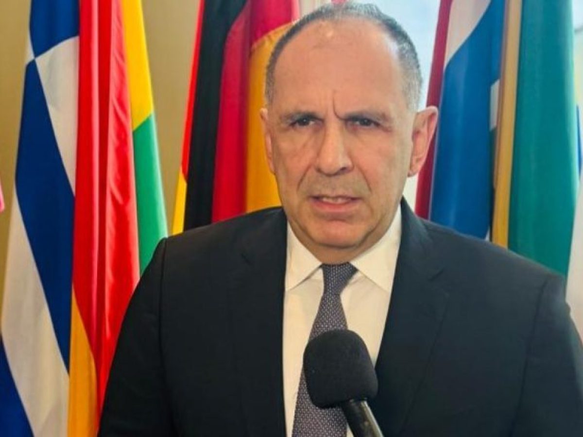 Γεραπετρίτης: Ειρηνευτικό σχέδιο για τη Μέση Ανατολή – Διπλωματία για το Ιράν και πρωτοβουλίες για τα Δυτικά Βαλκάνια