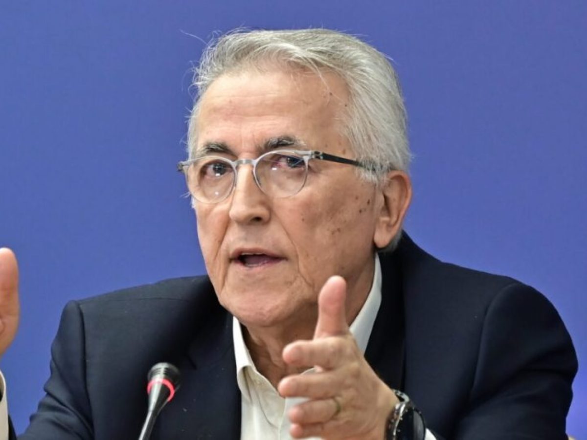 &Gamma;&iota;ά&nu;&nu;&eta;&sigmaf; &Pi;&alpha;&nu;&alpha;&gamma;ό&pi;&omicron;&upsilon;&lambda;&omicron;&sigmaf; &sigma;&epsilon; &Pi;&Alpha;&Sigma;&Omicron;&Kappa;: &Delta;&epsilon;&nu; &alpha;&nu;&tau;&iota;&delta;&iota;&kappa;ώ &mu;&epsilon; &tau;&omicron; &kappa;ό&mu;&mu;&alpha; &mu;&omicron;&upsilon;, &alpha;&lambda;&lambda;ά &delta;&epsilon;&nu; &pi;&alpha;&rho;&alpha;&iota;&tau;&omicron;ύ&mu;&alpha;&iota; &alpha;&pi;ό &tau;&eta;&nu; &Gamma;&Sigma;&Epsilon;&Epsilon;