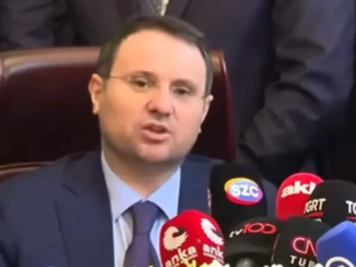 Γιατί ο Ερντογάν επέλεξε τον Ακίν Γκιουρλέκ για το υπουργείο Δικαιοσύνης – Το αποτύπωμα στις διώξεις κατά του CHP και η υ