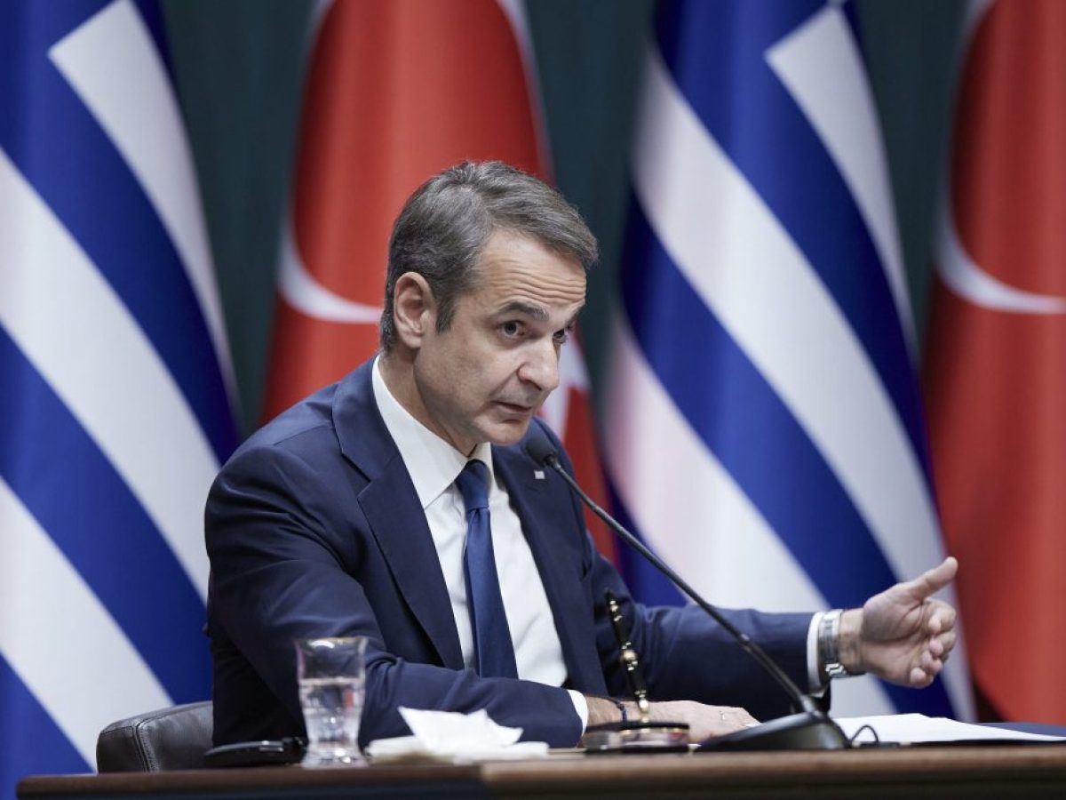 Γιατί το Μαξίμου σηκώνει σημαία «υπεύθυνου πατριωτισμού» στα «ήρεμα νερά» – Απαντήσεις (και) στον Σαμαρά
