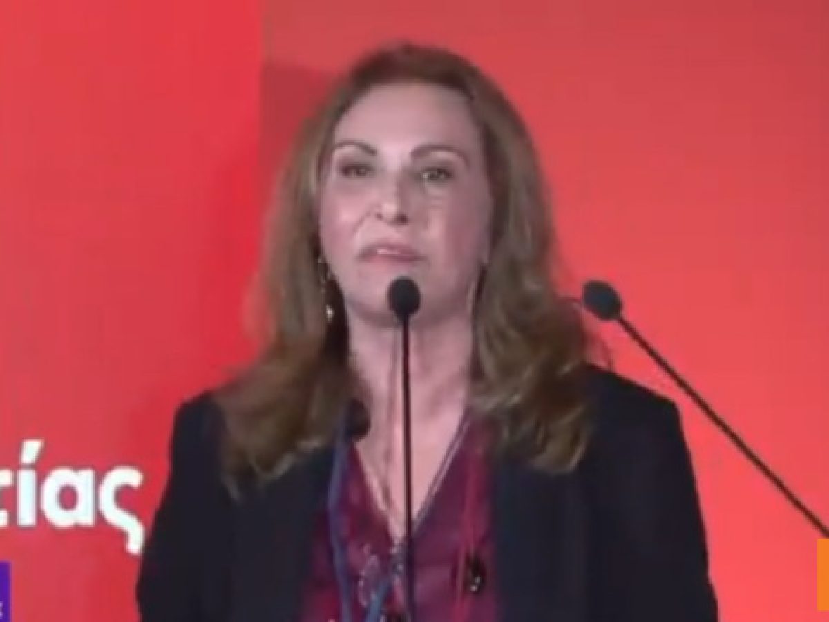 Η αγωνίστρια του Πολυτεχνείου Μέλπω Λεκατσά ξεσπαθώνει κατά των τρολ στο κόμμα Κασσελάκη