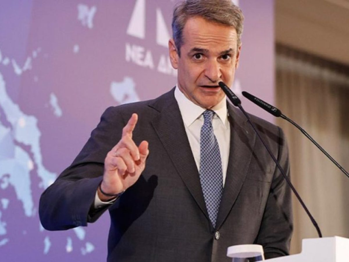 Οι κινήσεις Μητσοτάκη για να κερδίσει δεξιούς ψηφοφόρους… χωρίς να χάσει το Κέντρο