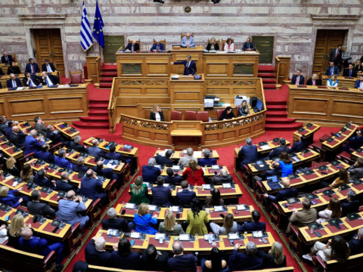 Η κυβέρνηση δείχνει τη δικαιοσύνη για τις υποκλοπές: Αρνητική για νέα Εξεταστική, αλλά περιμένει νέα πρόταση από το ΠΑΣΟΚ