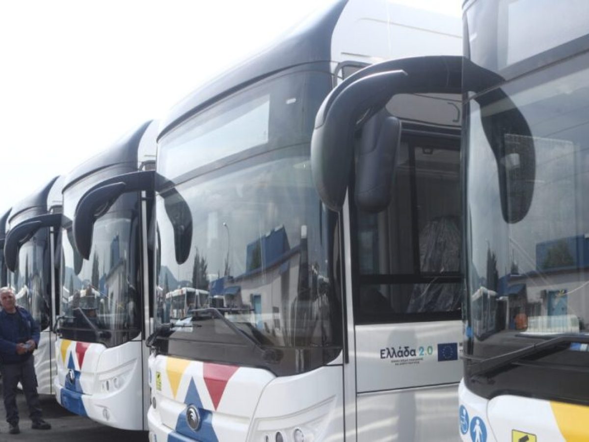 Η κυβέρνηση καρατόμησε τους επικεφαλής του ΟΣΕΘ μετά το μπαράζ περιστατικών με φωτιές σε λεωφορεία