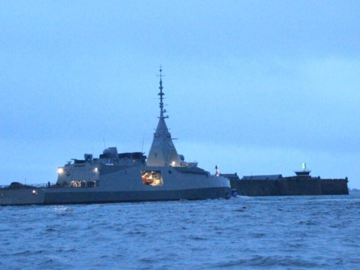 Οι πρώτες θαλάσσιες δοκιμές της δεύτερης φρεγάτας Belharra «Νέαρχος»