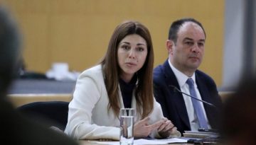 &Omicron;&iota; &beta;&alpha;&sigma;&iota;&kappa;&omicron;ί &pi;&upsilon;&lambda;ώ&nu;&epsilon;&sigmaf; &gamma;&iota;&alpha; &tau;&omicron; &Epsilon;&theta;&nu;&iota;&kappa;ό &Alpha;&pi;&omicron;&lambda;&upsilon;&tau;ή&rho;&iota;&omicron; &ndash; &Tau;&iota; &alpha;&lambda;&lambda;ά&zeta;&epsilon;&iota; &gamma;&iota;&alpha; &mu;&alpha;&theta;&eta;&tau;έ&sigmaf; &kappa;&alpha;&iota; &epsilon;&kappa;&pi;&alpha;&iota;&delta;&epsilon;&upsilon;&tau;&iota;&kappa;&omicron;ύ&sigmaf;