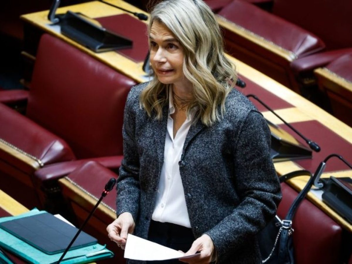 Η Αποστολάκη «ξεσκονίζει» ΟΠΕΚΕΠΕ: «Κυβερνητικό μοντέλο συγκάλυψης — θα σταθούμε απέναντι»