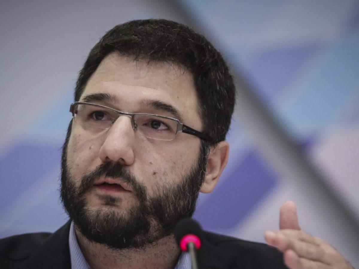 Ηλιόπουλος για την αστυνομική εισβολή στο ΑΠΘ: «Πρυτανικές αρχές που λειτουργούν ως μπράβοι»