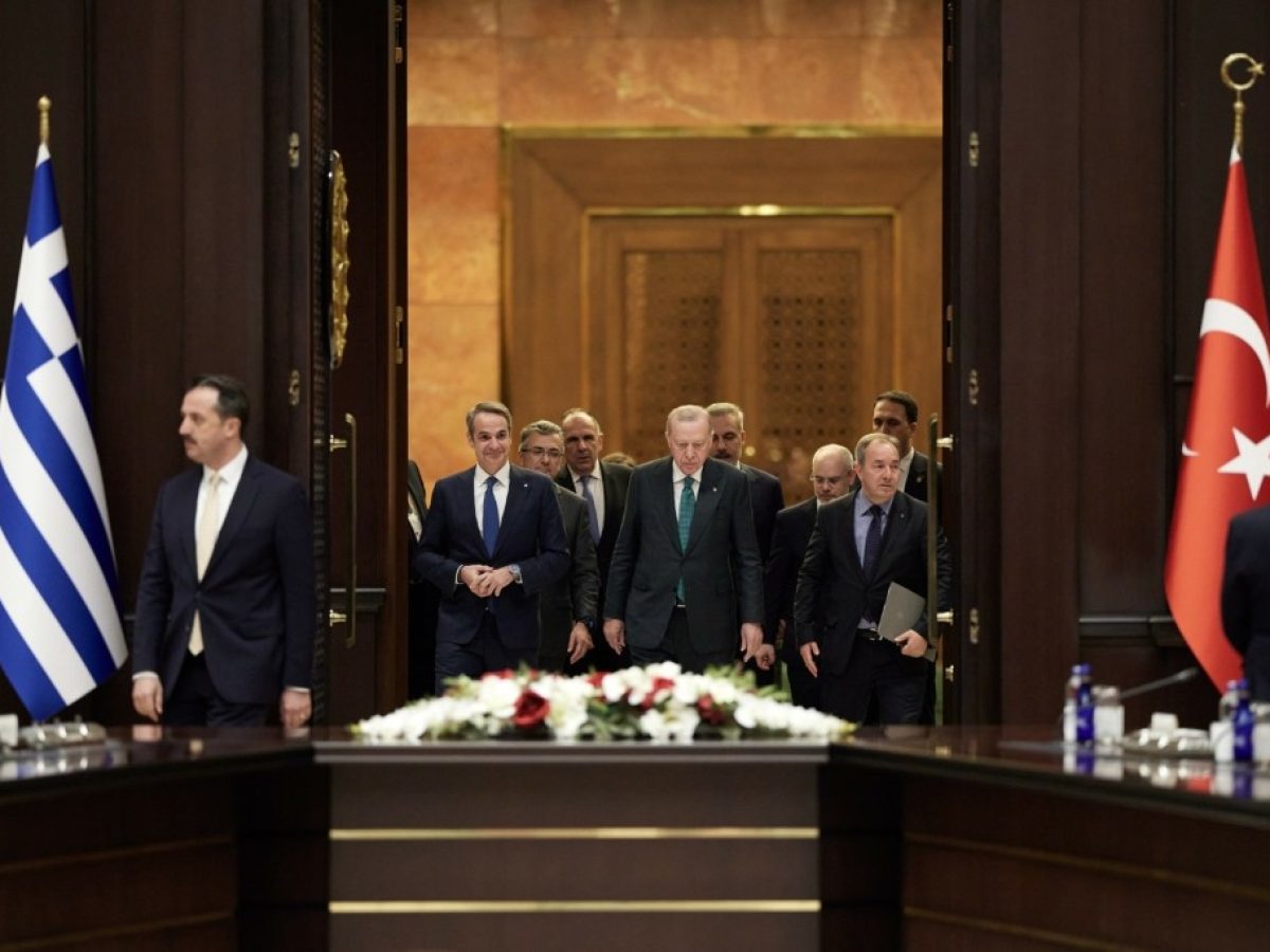 Ήρθε η ώρα «να αρθεί κάθε απειλή μεταξύ μας», το μήνυμα Μητσοτάκη – «Τα ζητήματα δεν είναι άλυτα στη βάση του διεθνούς δι