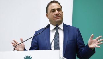 &Kappa;. &Tau;&sigma;&omicron;&upsilon;&kappa;&alpha;&lambda;ά&sigmaf; &kappa;&alpha;&tau;ά &Gamma;&epsilon;&omega;&rho;&gamma;&iota;ά&delta;&eta; &gamma;&iota;&alpha; &tau;&alpha; &laquo;&sigma;&tau;&eta;&mu;έ&nu;&alpha; show&raquo; &sigma;&tau;&omicron; &nu;&omicron;&sigma;&omicron;&kappa;&omicron;&mu;&epsilon;ί&omicron; &tau;&eta;&sigmaf; &Nu;ί&kappa;&alpha;&iota;&alpha;&sigmaf;