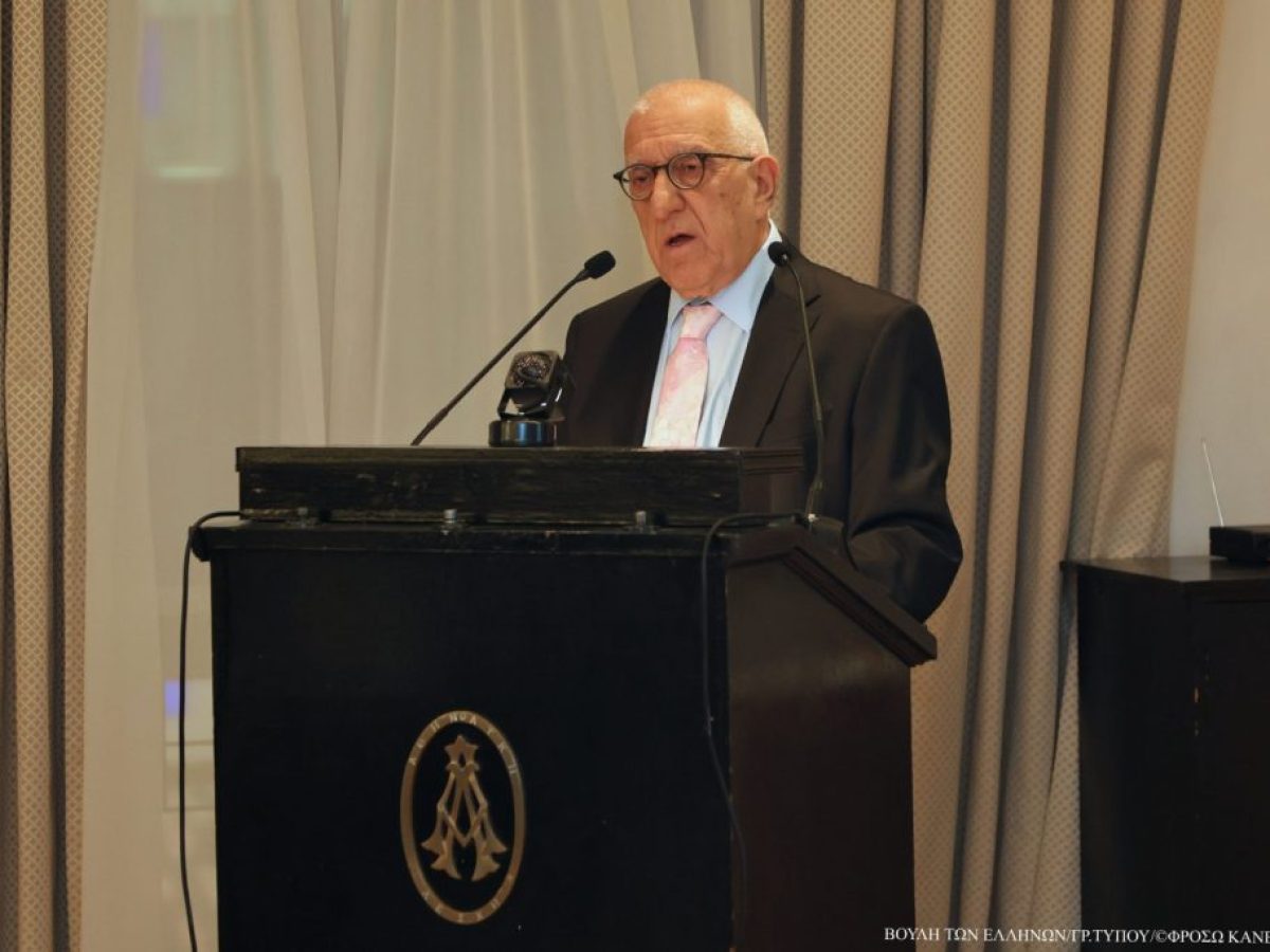 Κακλαμάνης για Αννα Ψαρούδα Μπενάκη: Αποχαιρετώ μια φίλη, μια μεγάλη κυρία της πολιτικής