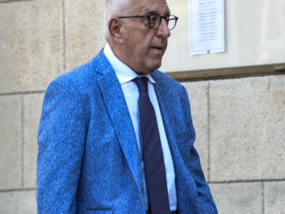 Κακλαμάνης: Η Βουλή θα προσλάβει ένα από τα 12 παιδιά πολύτεκνης οικογένειας