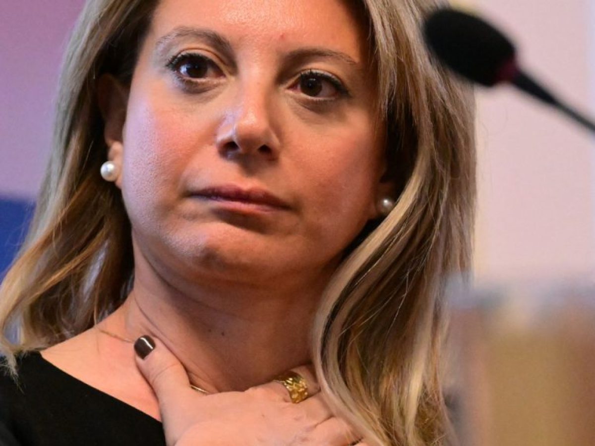 Καρυστιανού για τις εκταφές θυμάτων των Τεμπών: «Η απόλυτη ύβρις»