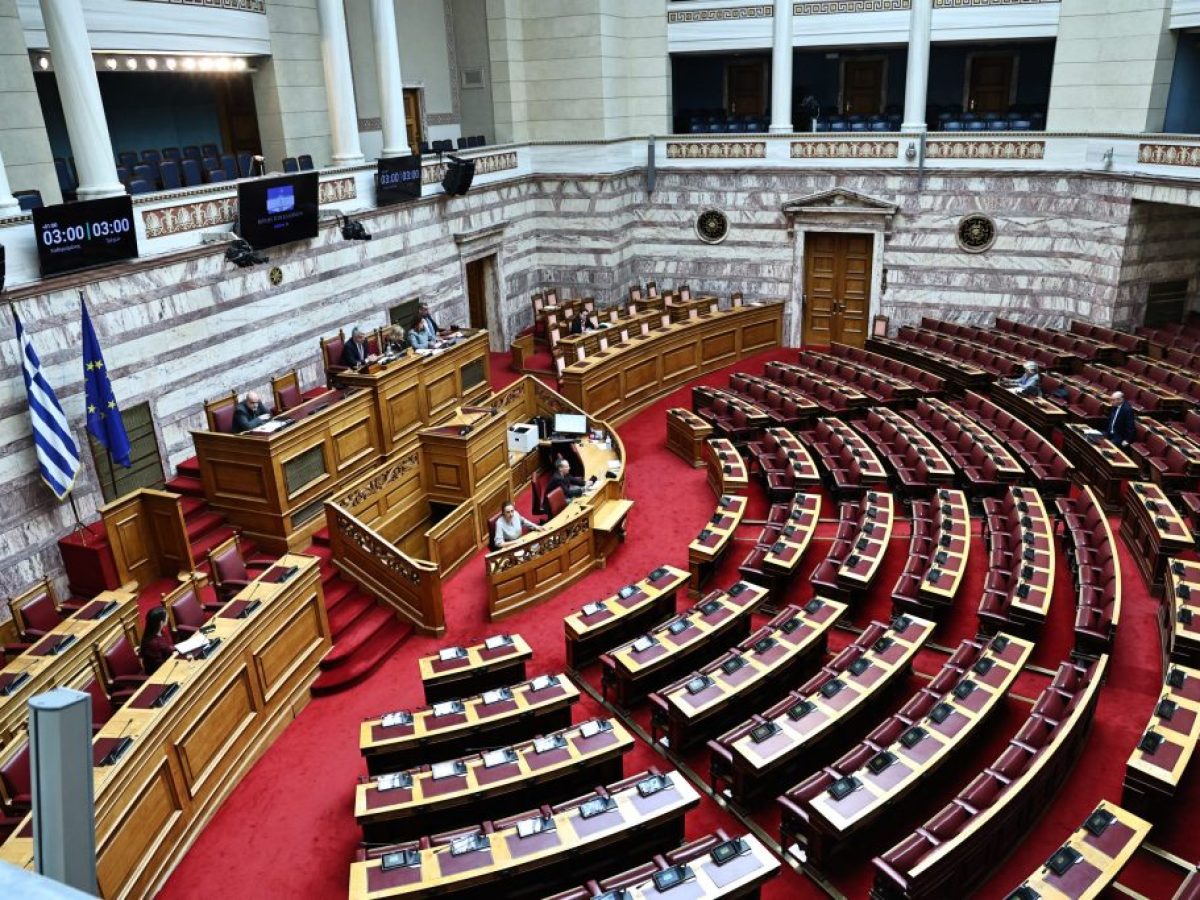 Κατατέθηκε στη Βουλή το ν/σ για την επιστολική ψήφο στους εκτός Ελλάδας εκλογείς