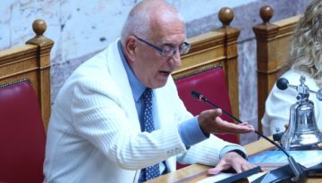 &Kappa;&alpha;&iota;&sigma;&alpha;&rho;&iota;&alpha;&nu;ή: &Epsilon;ά&nu; &delta;&epsilon;&nu; &upsilon;&pi;ά&rho;&chi;&epsilon;&iota; &kappa;ώ&lambda;&upsilon;&mu;&alpha; &eta; &Beta;&omicron;&upsilon;&lambda;ή &theta;&alpha; &pi;&rho;&omicron;&sigma;&pi;&alpha;&theta;ή&sigma;&epsilon;&iota; &nu;&alpha; &pi;ά&rho;&epsilon;&iota; &tau;&iota;&sigmaf; &phi;&omega;&tau;&omicron;&gamma;&rho;&alpha;&phi;ί&epsilon;&sigmaf;, &lambda;έ&epsilon;&iota; &omicron; &Kappa;&alpha;&kappa;&lambda;&alpha;&mu;ά&nu;&eta;&sigmaf;