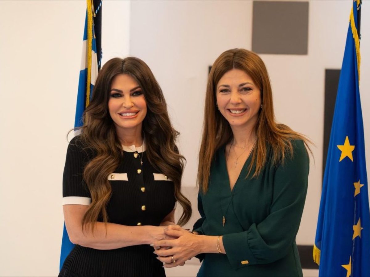 «Κοινά ιδανικά» με τις ΗΠΑ είδε η Ζαχαράκη στη συνάντηση με την πρέσβειρα των ΗΠΑ