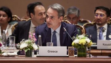 &Kappa;&upsilon;&rho;. &Mu;&eta;&tau;&sigma;&omicron;&tau;ά&kappa;&eta;&sigmaf; &alpha;&pi;ό &Iota;&nu;&delta;ί&alpha;: &Eta; &Tau;&epsilon;&chi;&nu;&eta;&tau;ή &Nu;&omicron;&eta;&mu;&omicron;&sigma;ύ&nu;&eta; &nu;&alpha; &upsilon;&pi;&eta;&rho;&epsilon;&tau;&epsilon;ί &tau;&omicron;&upsilon;&sigmaf; &alpha;&nu;&theta;&rho;ώ&pi;&omicron;&upsilon;&sigmaf; &mu;έ&sigma;&alpha; &alpha;&pi;ό &alpha;&xi;&iota;ό&pi;&iota;&sigma;&tau;&epsilon;&sigmaf; &sigma;&upsilon;&nu;&epsilon;&rho;&gamma;&alpha;&sigma;ί&epsilon;&sigmaf;